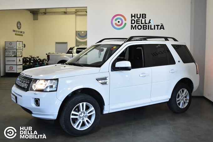 LAND ROVER Freelander 2.2 SD4 S.W. SE